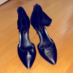 Black Size 10 womans Leather low heel